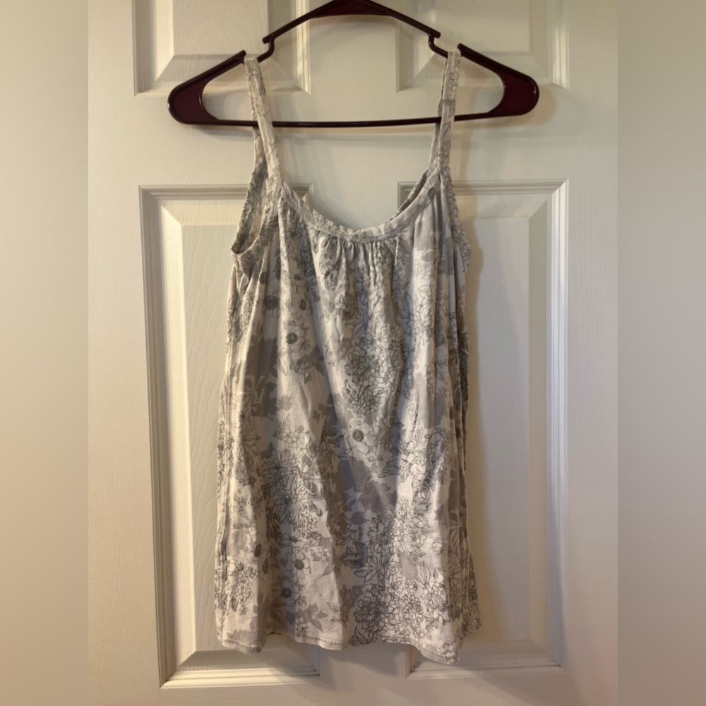 abercrombie & fitch women’s y2k white and gray floral tank top